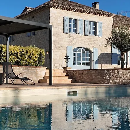 Domaine De Pierre Blanche Gæstehus Pern